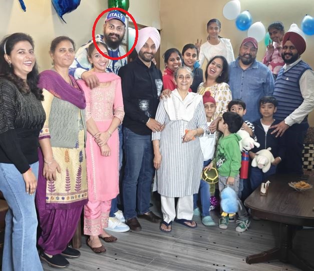 Amanpreet Gill with his family and friends