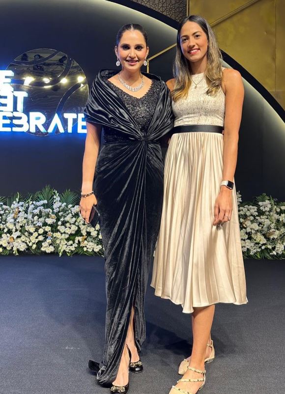 Karman Thandi with Sania Mirza (left)