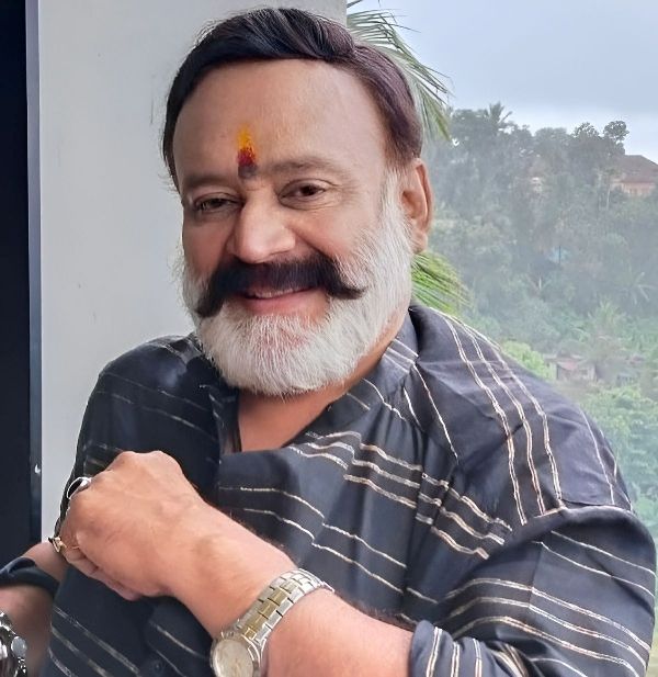 Santhosh Nayar Height, Age, Death, Wife, Children, Family, Biography » StarsUnfolded