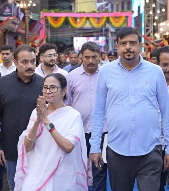 Sujit Bose with Mamata Banerjee during a political campaign