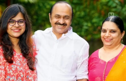 V. D. Satheesan with his wife and daughter