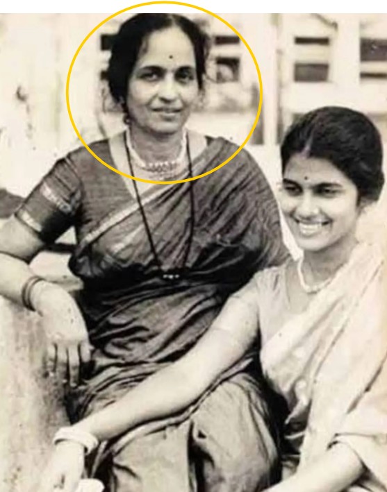 A young picture of Vithabai Narayangaonkar