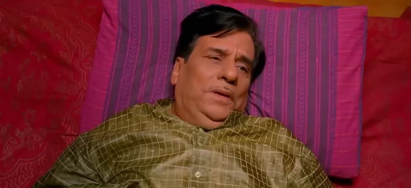 Arvind Vaidya as 'Chandrakant Seth' in a still from the film 'Khichdi: The Movie' (2010)