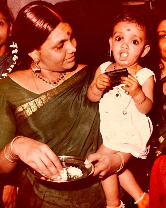 Childhood picture of Nithya Raman with her mother