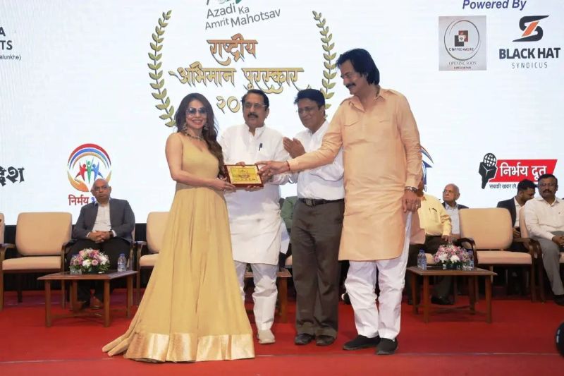 Nikita Rawal receiving the Rashtriya Abhiman Puraskar (2023)