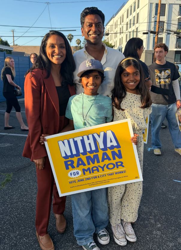 Vali Chandrasekaran with his family during his wife, Nithya Raman mayoral election campaign