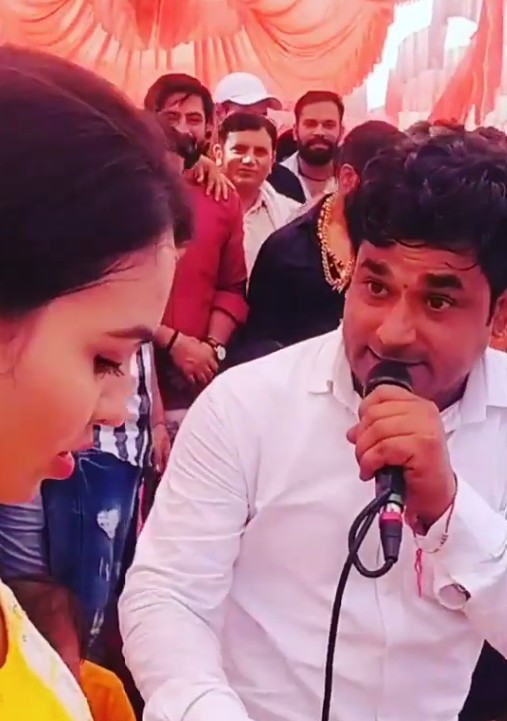 Pepsi Sharma while singing during a program