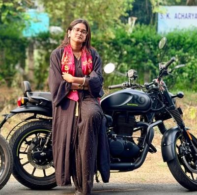 Sayoni Chakraborty with her bike