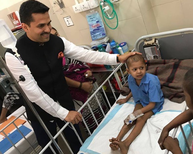 Shamsheer Vayalil during a hospital visit