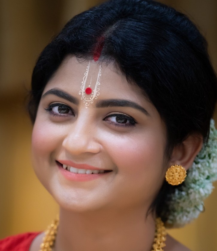 Aditi Munshi Height, Age, Husband, Children, Family, Biography » StarsUnfolded