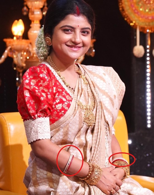 Aditi Munshi while wearing her marriage bangles