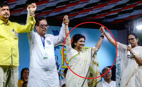 Aditi Munshi with Mamata Banerjee during political campaigns