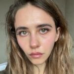 Angela Nikolau Height, Age, Fiancé, Family, Biography