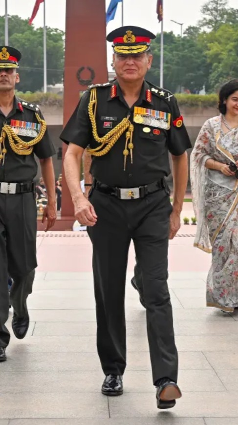 Dhiraj Seth Age, Wife, Children, Family, Biography » StarsUnfolded 2 Dhiraj Seth