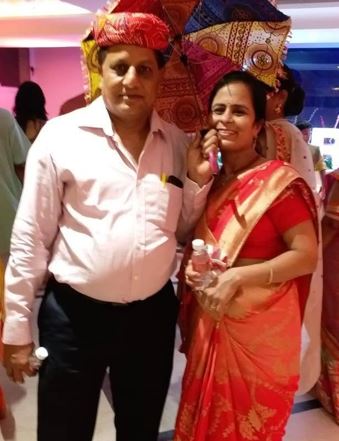 Jai Moondra's parents