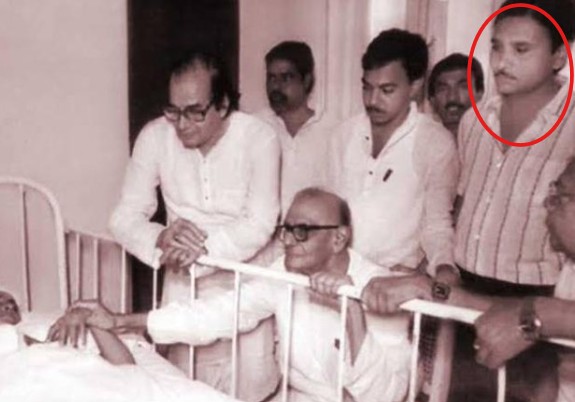 Madan Mitra Age, Wife, Children, Family, Biography » StarsUnfolded 5 Madan Mitra during the earlier period of his politics