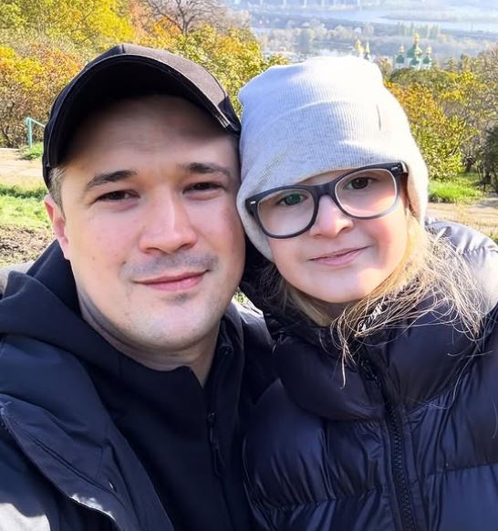 Mykhailo Fedorov with his daughter