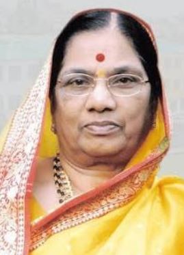 D. Y. Patil's wife Shantadevi Patil