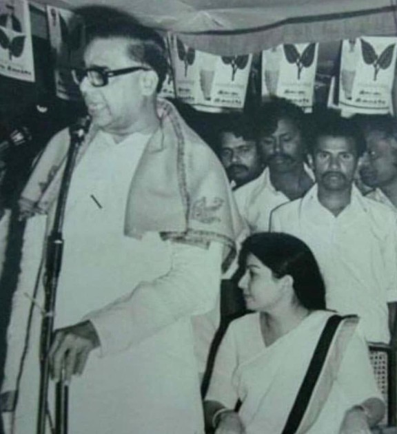 H. V. Hande with Jayalalithaa during a political rally