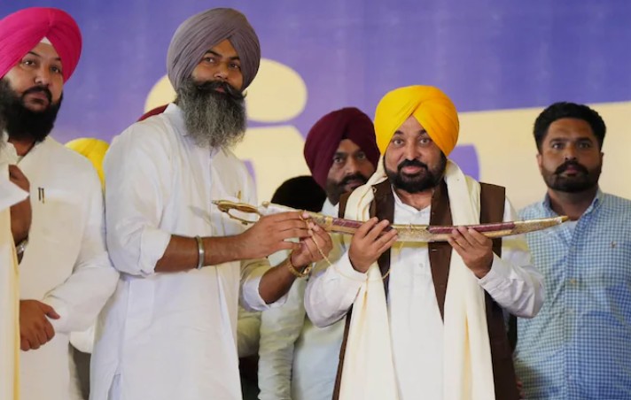 Gurpreet Sekhon with Punjab Chief Minister Bhagwant Mann
