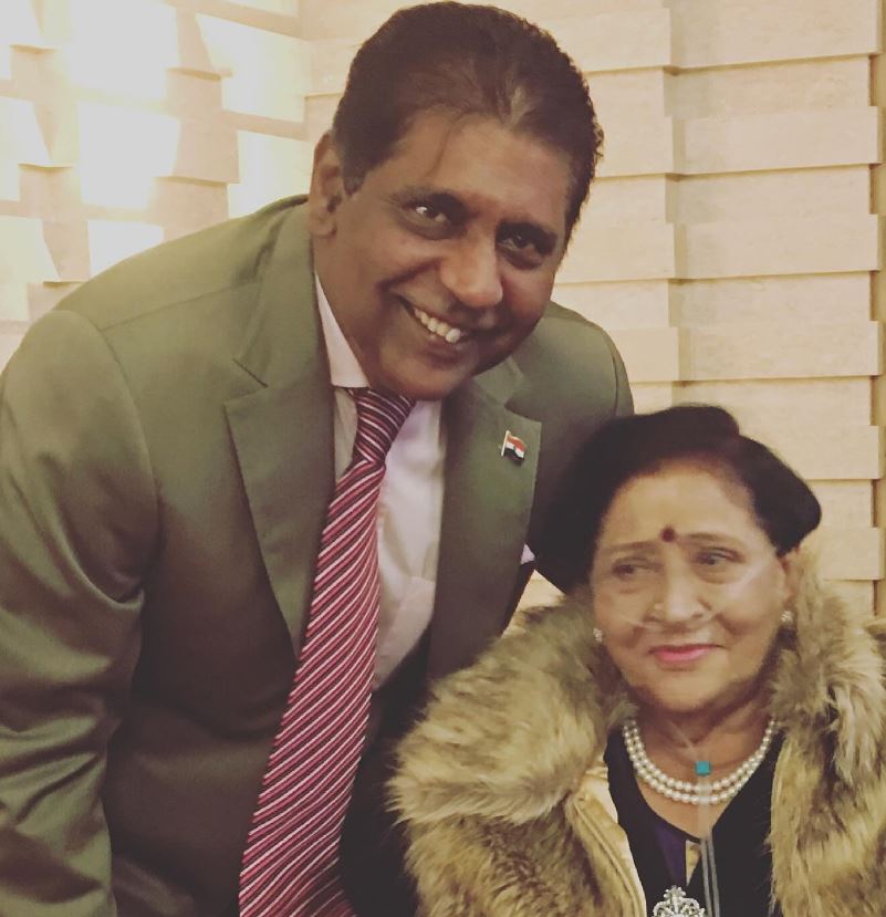 Vijay Amritraj with his mother