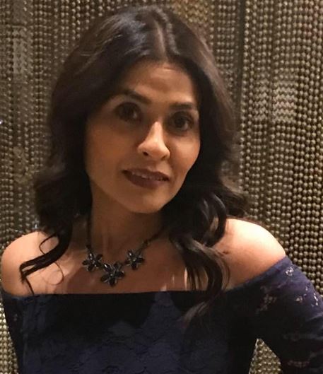 Chirantan Desai's wife, Hina Desai