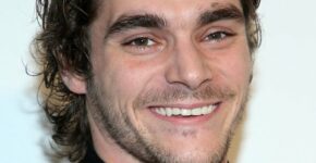 RJ Mitte